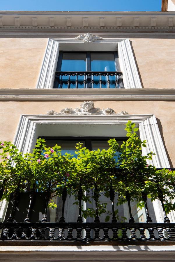 Pájaro Rebelde Sevilha Exterior foto